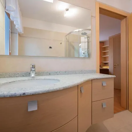 Cesa Delba Apartment Canazei