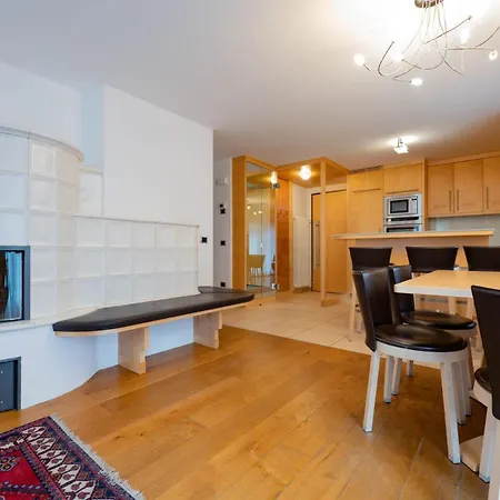 Cesa Delba Apartment Canazei